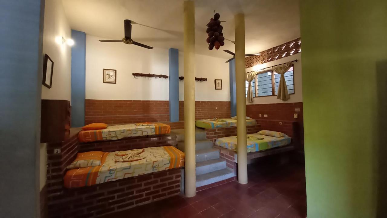 نزل تاجانجافي Hostal La Casa De Felipe المظهر الخارجي الصورة